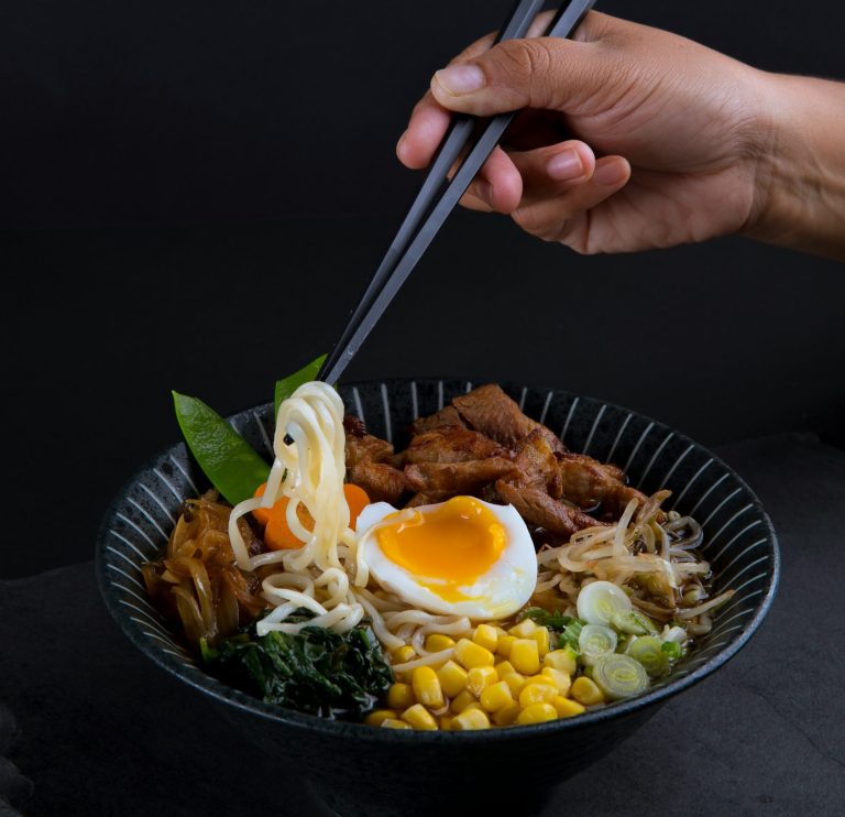 eating and exercise in Singapore